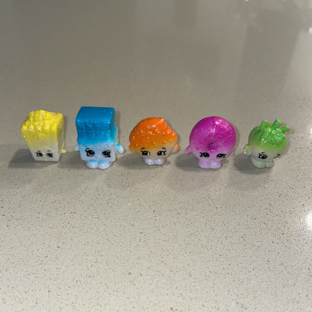 Shopkins glitter lot of 5